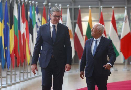 epa12502602 European Council President Antonio Costa (R) welcomes Serbian President Aleksandar Vucic (L) ahead to a meeting in Brussels, Belgium, 04 November 2025. EU release its enlargement progress ratings today, with foreign policy chief Kaja Kallas and commissioner Marta Kos presenting assessments on Georgia's decline, Ukraine's reform efforts amid war,...