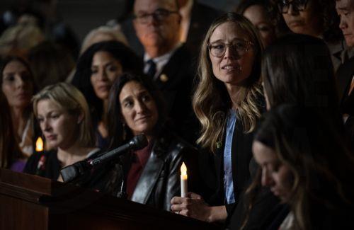 epa12534739 Jeffrey Epstein abuse survivor Annie Farmer speaks at the Rayburn House Office Building in Washington, DC, USA, 18 November 2025. The Democratic Women’s Caucus held a vigil in honor of the Jeffrey Epstein abuse survivors in the Rayburn House Office Building foyer. The House voted on a bill, with President Trump’s recent blessing, that will force...