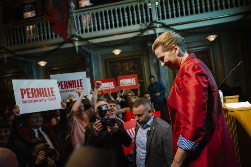 epa12534798 Denmark Prime Minister Mette Frederiksen (R) attends a Social Democrats' election party at the Workers' Museum in Copenhagen, Denmark, 18 November 2025. Denmark is holding Municipal and regional elections on 18 November.  EPA/EMIL NICOLAI HELMS  DENMARK OUT