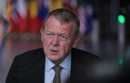 epa12566301 Denmark's Foreign Minister Lars Lokke Rasmussen speaks to the press upon arrival at the NATO Foreign Ministers Council at NATO Headquarters in Brussels, Belgium, 03 December 2025. Detailing the forthcoming meeting, the Secretary General explained that 'as we look ahead to the next NATO Summit in Ankara in July, Allies will address the evolving...