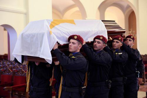 Η σορός του πρώην Προέδρου της Δημοκρατίας Γιώργου Βασιλείου τίθεται σήμερα σε λαϊκό προσκύνημα στον Ιερό Ναό Της Του Θεού Σοφίας, Λευκωσία 16 Ιανουαρίου 2026.ΚΥΠΕ/ΚΑΤΙΑ ΧΡΙΣΤΟΔΟΥΛΟΥ