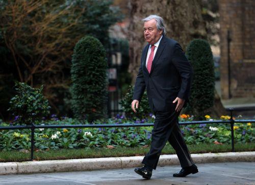 epa12653776 Secretary-General of the United Nations Antonio Guterres  arrives at Downing Street ahead of a meeting with British Prime Minister Keir Starmer in London, Britain, 16 January 2026.  EPA/ANDY RAIN