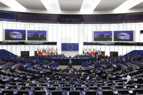 epa12666757 President of the European Commission Ursula von der Leyen addresses the European Parliament plenary session in Strasbourg, France, 21 January 2026. The current plenary session runs from 19 to 22 January 2026.  EPA/YOAN VALAT