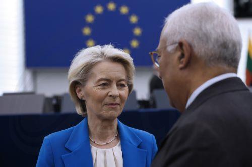 epa12666856 President of the European Commission Ursula von der Leyen (L) talks with European Council President Antonio Costa (R) during the European Parliament plenary session in Strasbourg, France, 21 January 2026. The current plenary session runs from 19 to 22 January 2026.  EPA/YOAN VALAT