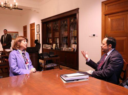 Ο Πρόεδρος της Δημοκρατίας κ. Νίκος Χριστοδουλίδης δέχεται την προσωπική απεσταλμένη του Γενικού Γραμματέα των Ηνωμένων Εθνών για το Κυπριακό κα Μαρία Άνχελα Ολγκίν Κουεγιάρ, στο Προεδρικό Μέγαρο στην Λευκωσία 27 Ιανουαρίου 2026. ΚΥΠΕ/ΚΑΤΙΑ ΧΡΙΣΤΟΔΟΥΛΟΥ