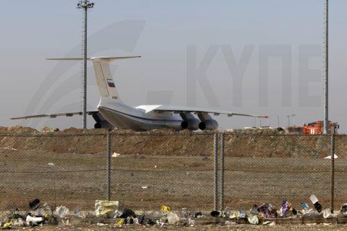 epa12685029 Russian Air Force Ilyushin Il-76MD-90A heavy strategic airlifter at Al-Qamishli airbase, northeast Syria, 27 January 2026. According to the Britain-based war monitor Syrian Observatory for Human Rights (SOHR) the Russian forces started to partially transport military and logistical equipment from their positions in Al-Qamishli to the military...