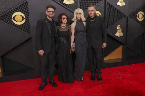 epa12699510 (L-R) British media personality Jack Osbourne, US TV personality and businesswoman Sharon Osbourne, English TV personality and singer
Kelly Osbourne and US DJ and keyboard player
Sid Wilson attend the red carpet for the 68th annual Grammy Awards ceremony at Crypto.com Arena in Los Angeles, California, USA, 01 February 2026.  EPA/JILL CONNELLY