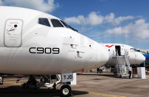 epa12701927 A Commercial Aircraft Corporation of China (COMAC) C909 airliner on static display during the Singapore Airshow at Changi Exhibition Centre, Singapore, 03 February 2026. The Singapore Airshow 2026, one of Asia’s largest aerospace and defense exhibitions, runs from 03 to 08 February.  EPA/HOW HWEE YOUNG