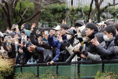 epa12711688 Supporters wave during an election campaign rally with Japanese Prime Minister and leader of the ruling Liberal Democratic Party (LDP) Sanae Takaichi in Tokyo, Japan, 07 February 2026, the last day of the campaign for Japan’s general elections. Japanese voters are set to go to the polls on 08 February 2026 in the country's shortest modern...