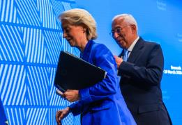 Κόστα και φον ντερ Λάιεν χαιρετίζουν την