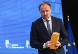 Commission to present a toolbox of measu