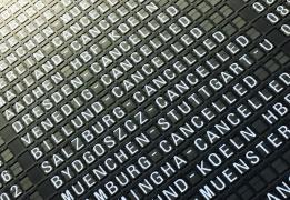 Σε εξέλιξη η 48ωρη απεργία των πιλότων τ