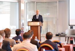 وزير النقل في بروكسل للمشاركة في مناقشة 