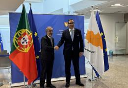 Έμφαση στη διπλωματία για Μέση Ανατολή  