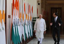 President begins New Delhi visit, pays r