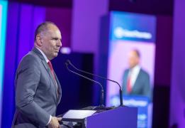 Greek and Turkish Foreign Ministers disc