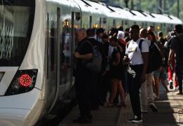 Αύξηση 0,8% στην παραγωγή υπηρεσιών σε ε