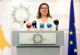 Τρία ν/σ θα καταθέσει στη Βουλή το φθινό