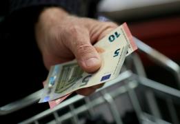 ΚΤΚ: Πιο διαδεδομένη μέθοδος πληρωμών στ