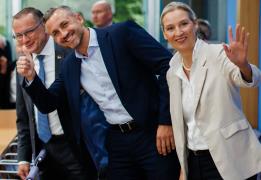 O Τραμπ χαιρετίζει την νίκη της ακροδεξι