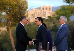Η επίσκεψη Ρούμπιο αναδεικνύει τη γεωστρ