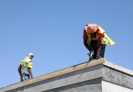 Ενισχύεται ο έλεγχος ηλεκτρομηχανολογικώ