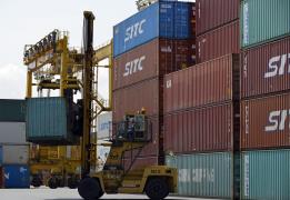 Trade deficit increased by €606 million 