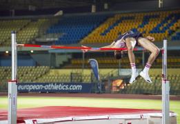 Παγκύπρια πρωταθλήματα συνθέτων και 10.0