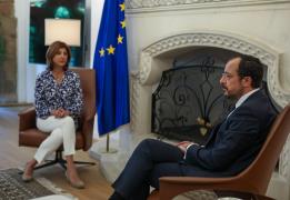 Στην Κύπρο η Ολγκίν για επαφές, συναντάτ