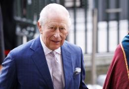 Ο Bασιλιάς Κάρολος ανακοίνωσε ότι ανταπο