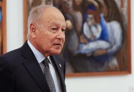 House President receives the Secretary-G