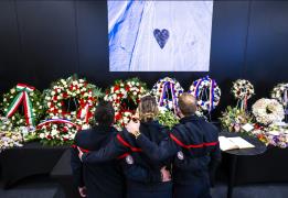 Εθνική ημέρα πένθους η Παρασκευή στην Ελ