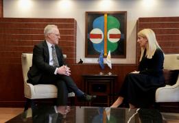 UK closely monitors developments on Cypr