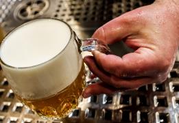 Beer deliveries for exports down 15.8% i