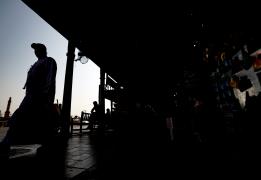 Το Ιράν ανακοίνωσε ότι έπληξε αμερικανικ