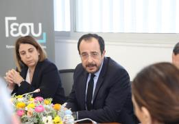 Kıbrıs hükûmetinin amacı, Kıbrıs halkına