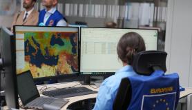 Η Πρόεδρος της Κομισιόν στα γραφεία της Υπηρεσίας Πολιτικής Προστασίας της ΕΕ