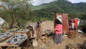 Κυκλώνας προκαλεί θύματα και ζημιές στη Σρι Λάνκα