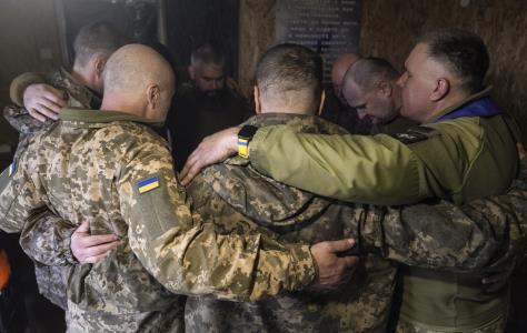 Υποδοχή 175 αιχμαλώτων πολέμου και 7 αμά