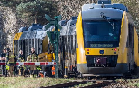 Μετωπική σύγκρουση τρένων στη Δανία με τ