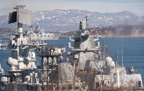 Ρωσία: Τρία πολεμικά πλοία επλήγησαν κατ