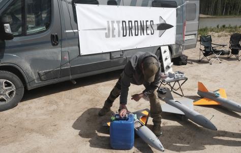Πάνω από 430 ουκρανικά drones εναντίον Μ