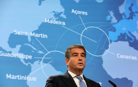 Στρατηγική για τα νησιά και «δικαίωμα πα
