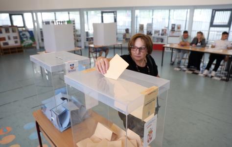 Σε εξέλιξη οι δημοτικές εκλογές στη Σερβ