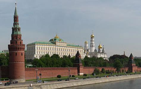 Η Μόσχα προειδοποιεί ότι θα ενισχύσει τη