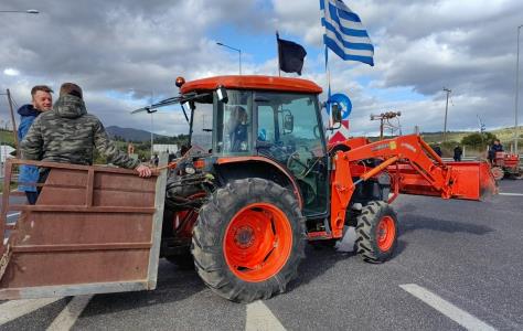 Κλιμακώνουν οι αγρότες στην Ελλάδα με τε