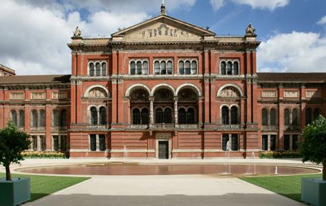 Οι εργαζόμενοι του V&A απεργούν για μισθ