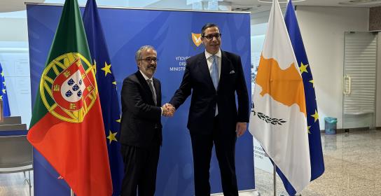 Έμφαση στη διπλωματία για Μέση Ανατολή  