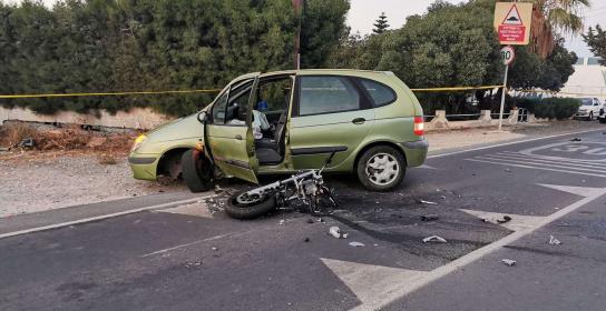 Στην εντατική 23χρονη μετά από τροχαίο κ