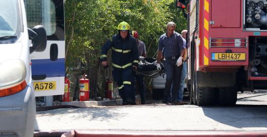 Υπό έλεγχο πυρκαγιά σε αποθηκευμένες μπα